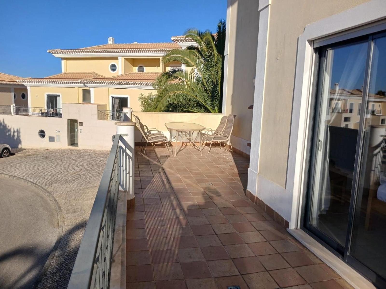 Apt Aurora Lote 80 3 Bedroom Lagos Luaran gambar